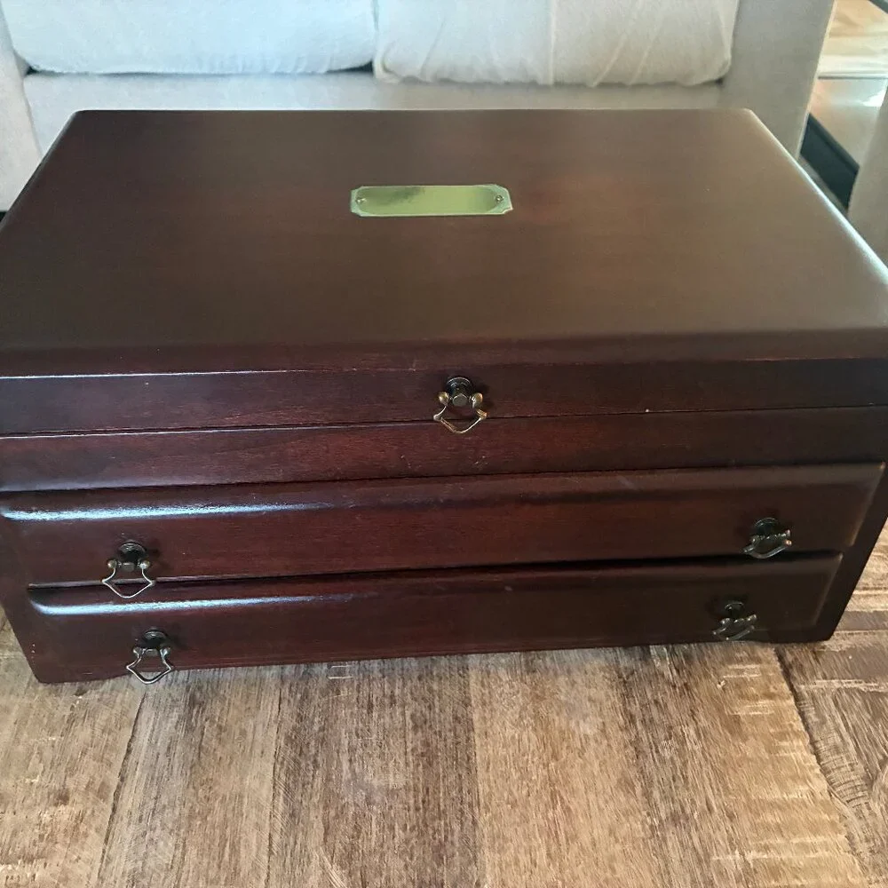 Vintage Reed and Barton Vintage Jewelery Organizer
